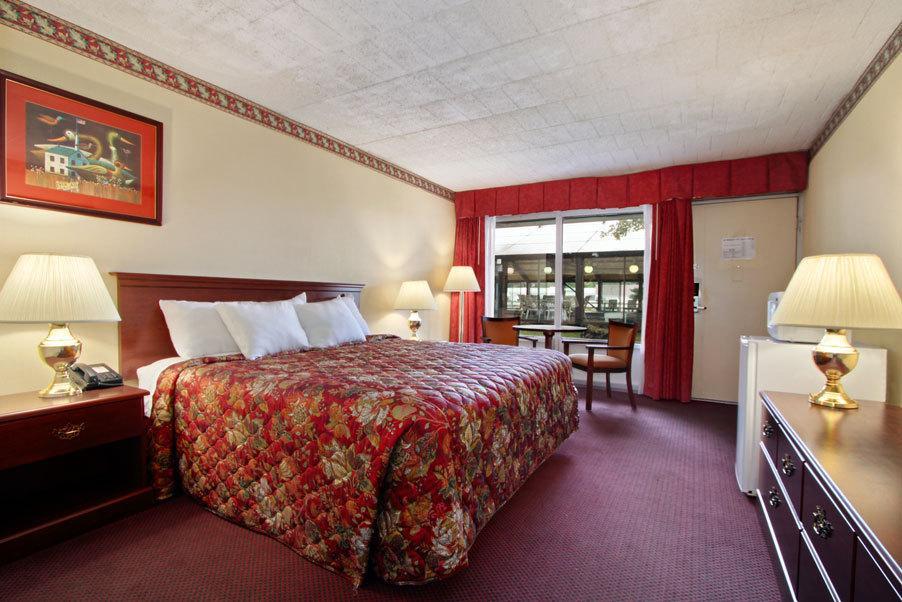 Days Inn East Stroudsburg Rom bilde